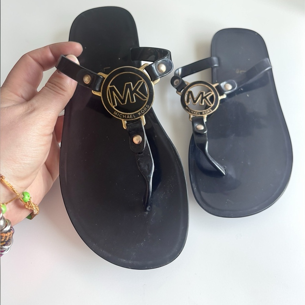 Michael Kors Black Jelly Sandals MK Logo Thong Size 7 8 Women